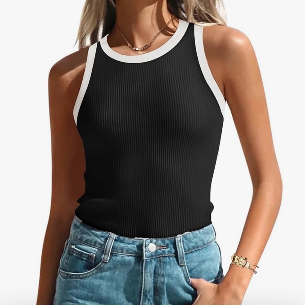 Black and White Ribbed Tank Top - Picture 2 of 12